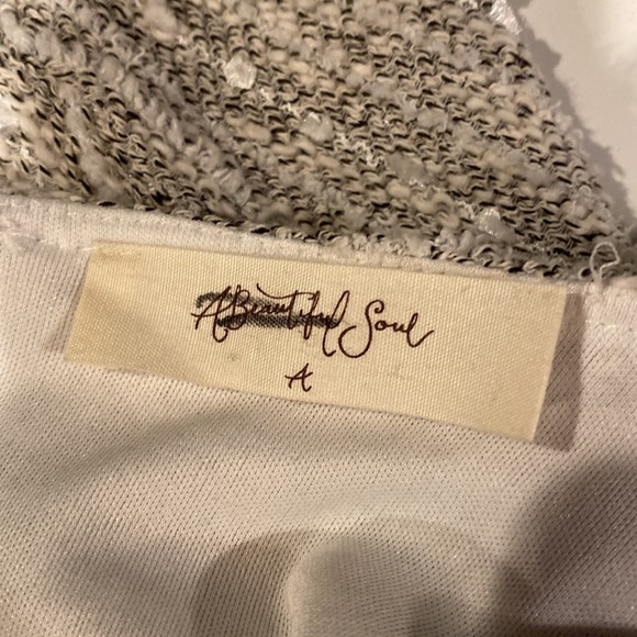 14/16 A Beautiful Soul lined wrapped dress/tunic top - Picture 3 of 8